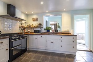 Photo 18- click for photo gallery